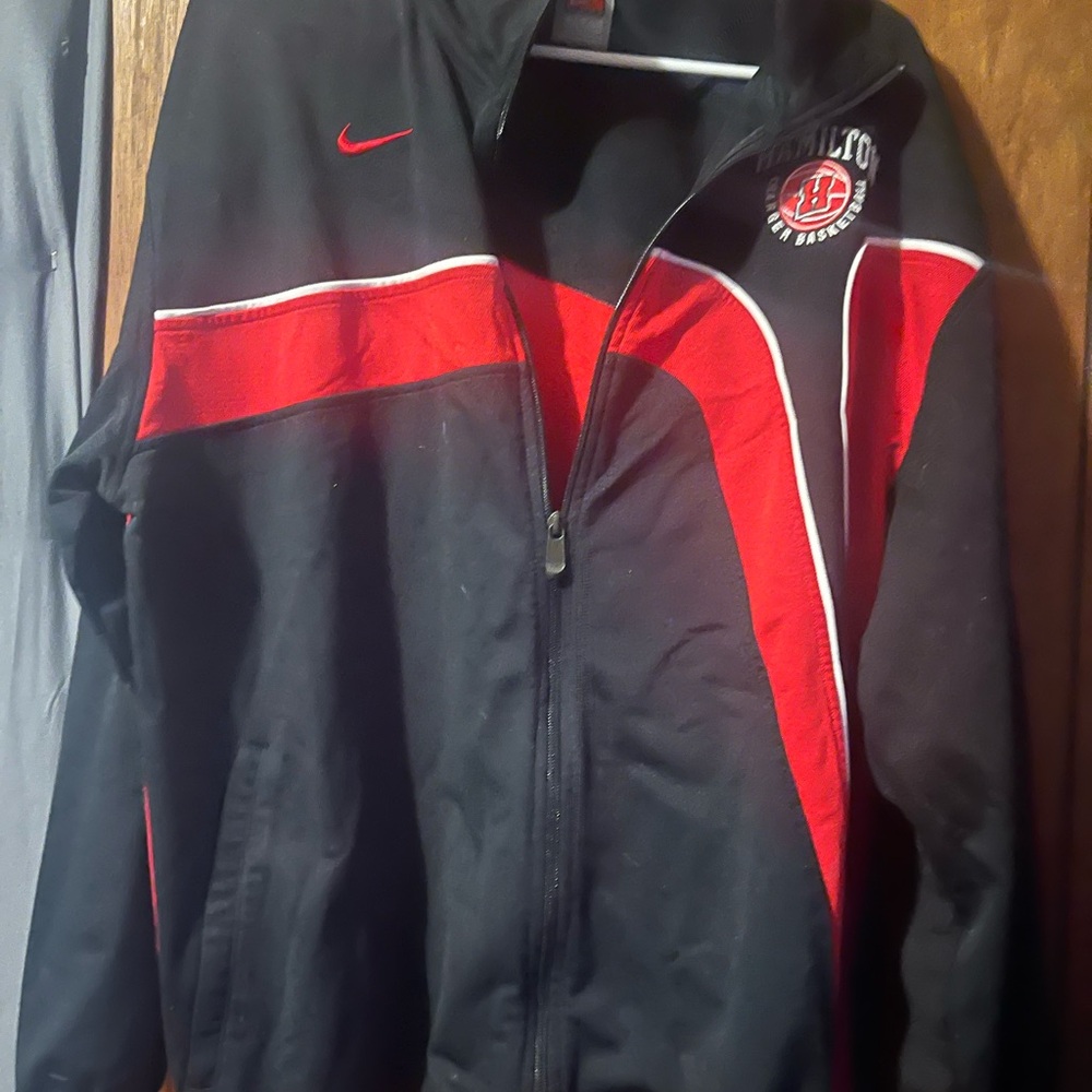 Hamilton high school in Sussex wi 


Nike Men's Black and Red Windbreaker